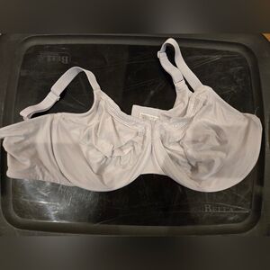 Wacoal Silver/White Underwire Bra